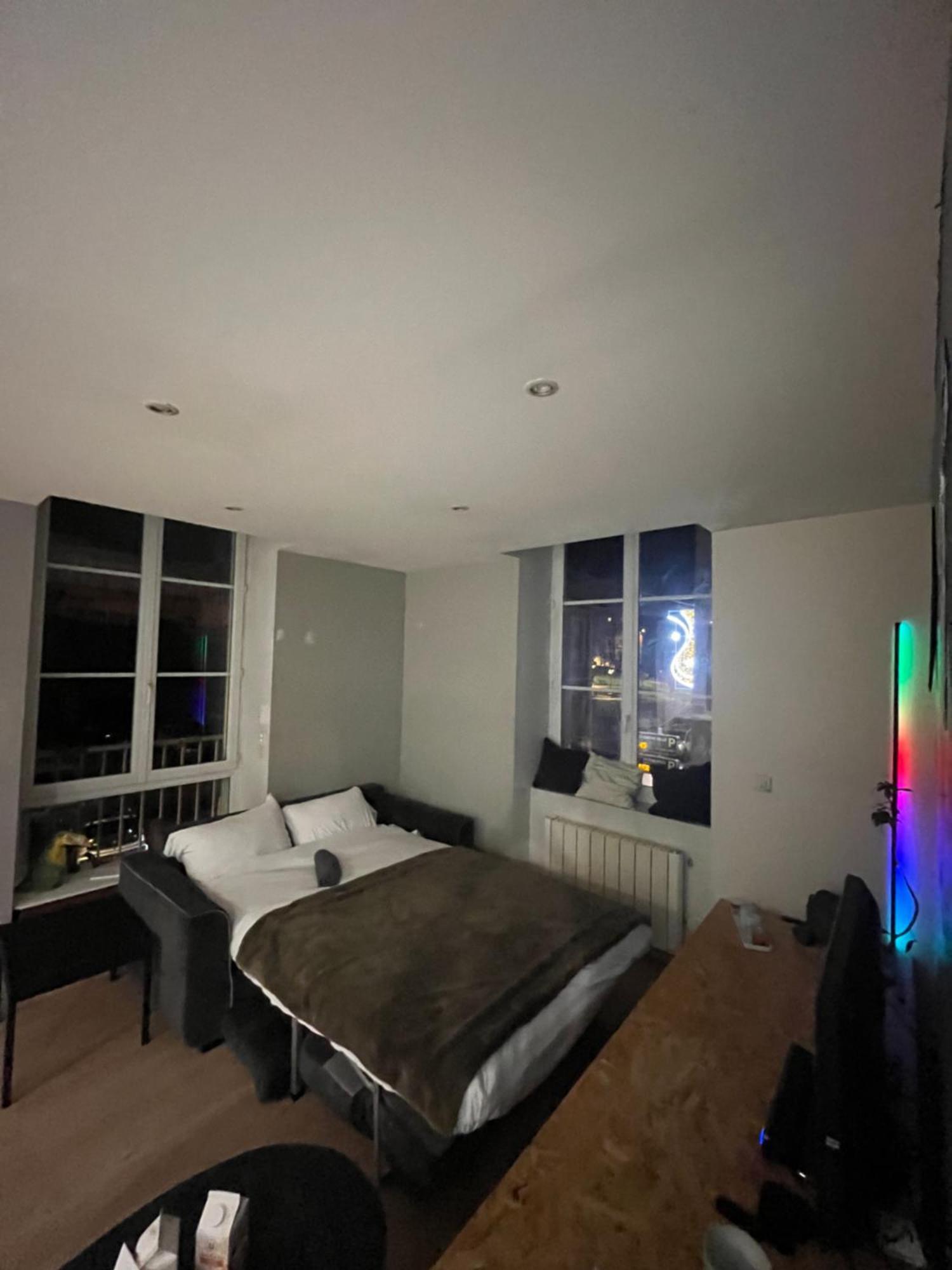 La Roue Libre 3 Chambres - 1Er Etage Au Centre Ville De L'Arbresle Eveux Eksteriør billede